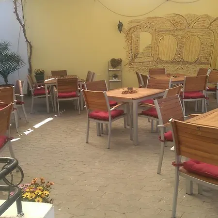 Ferienweingut Arnold Thiesen 홈스테이 *